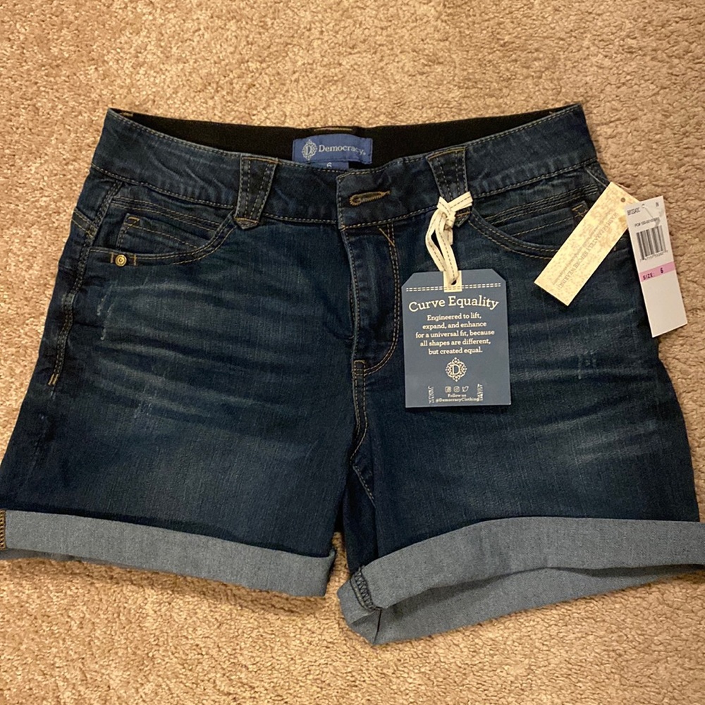 NWT womens denium jeans - democraxy